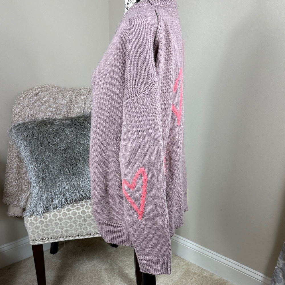 Heart Sweater - Picture 5 of 9